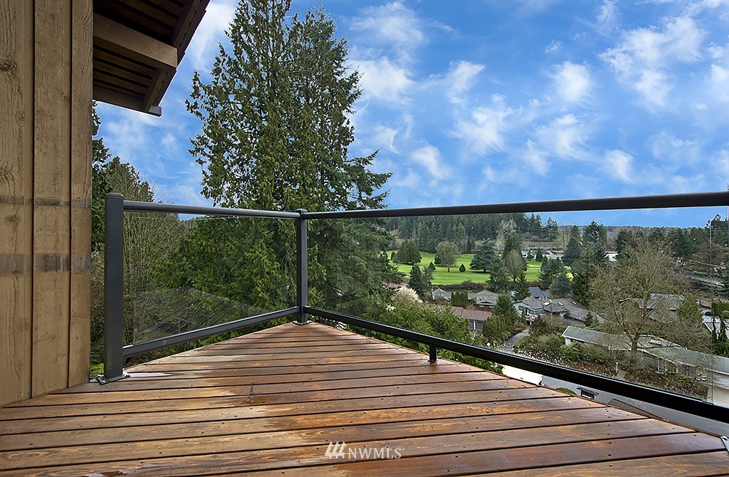 9410 Hoeder Lane Bothell, WA 98011 - Photo 24 of 25 Gallery Image 24