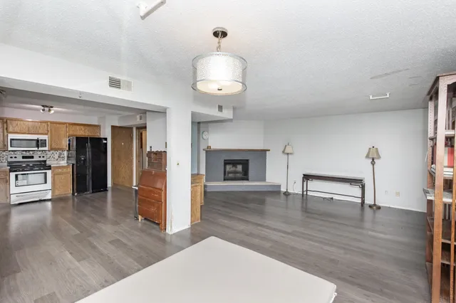 $196,000 | 730 Elm Street North, Unit B1, Fargo, ND 58102