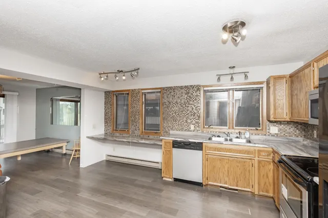 $196,000 | 730 Elm Street North, Unit B1, Fargo, ND 58102