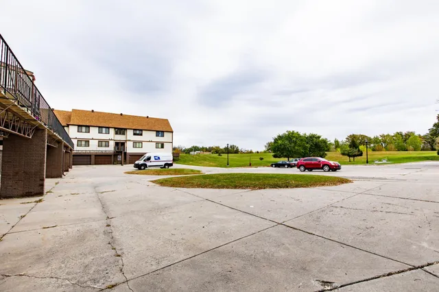 $196,000 | 730 Elm Street North, Unit B1, Fargo, ND 58102