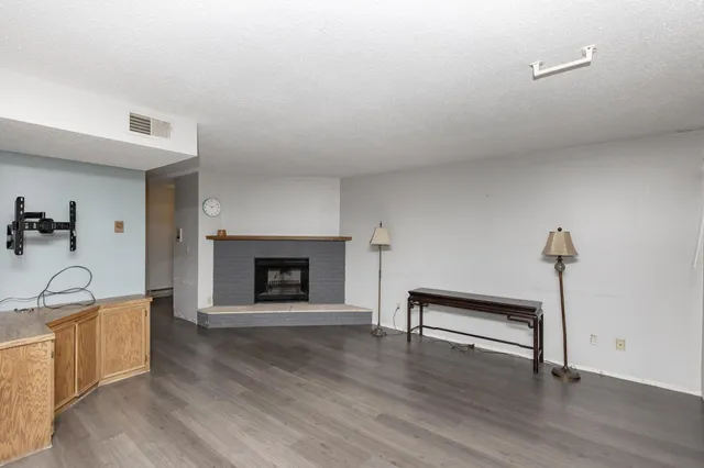 $196,000 | 730 Elm Street North, Unit B1, Fargo, ND 58102