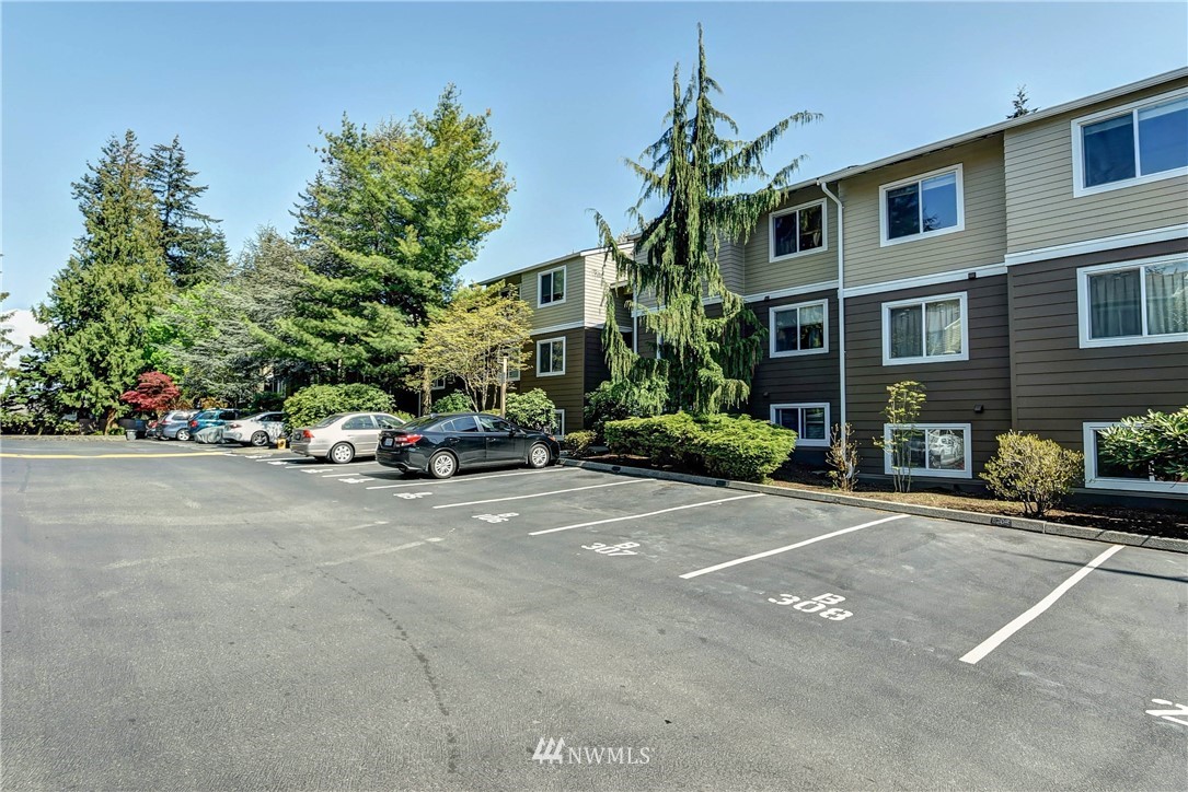 820 Cady Road, Unit B108 Everett, WA 98203 - Photo 3 of 25 Gallery Image 3