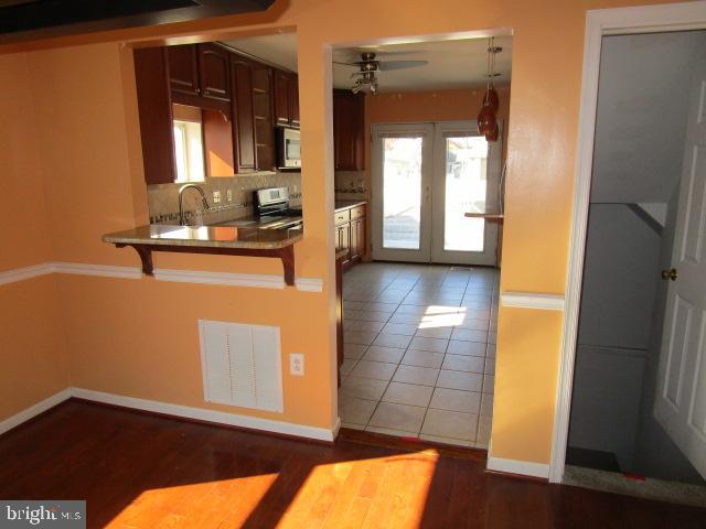 262 B Street Carneys Point, NJ 08069 - Photo 15 of 25 Gallery Image 15