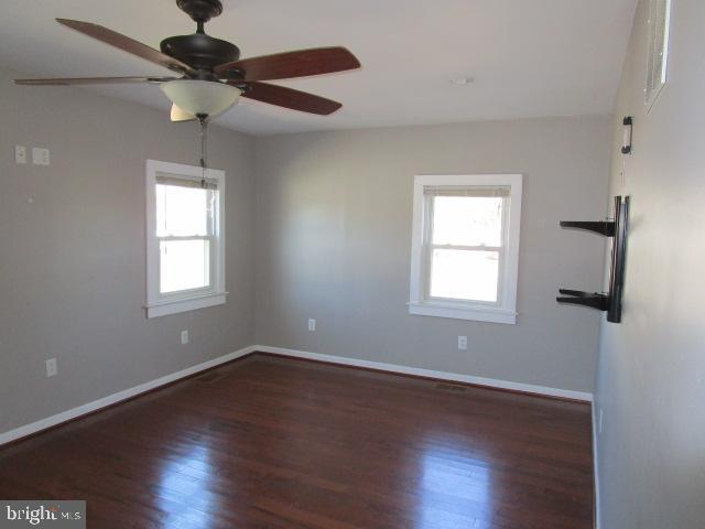 262 B Street Carneys Point, NJ 08069 - Photo 7 of 25 Gallery Image 7