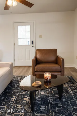 $1,250 | 104 Blanche Street, Unit B, Scott, LA 70583