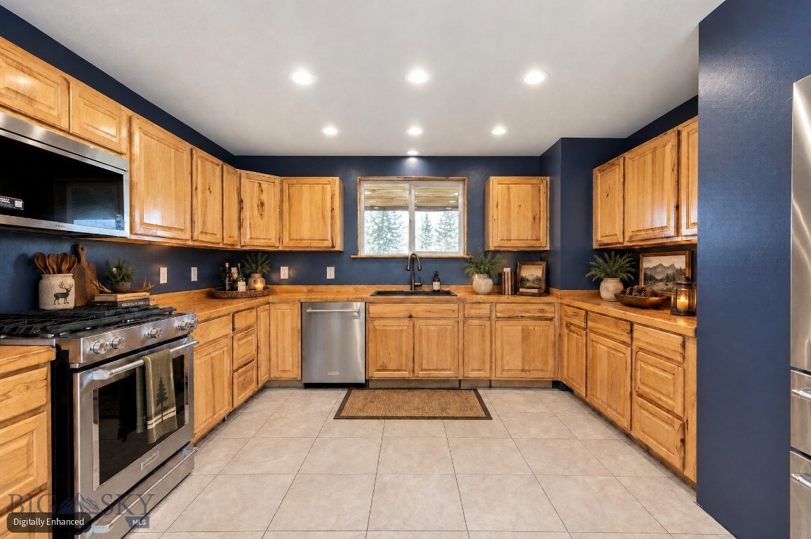 12192 Old Coach Road Three Forks, MT 59752 - Photo 4 of 88 Virtually staged