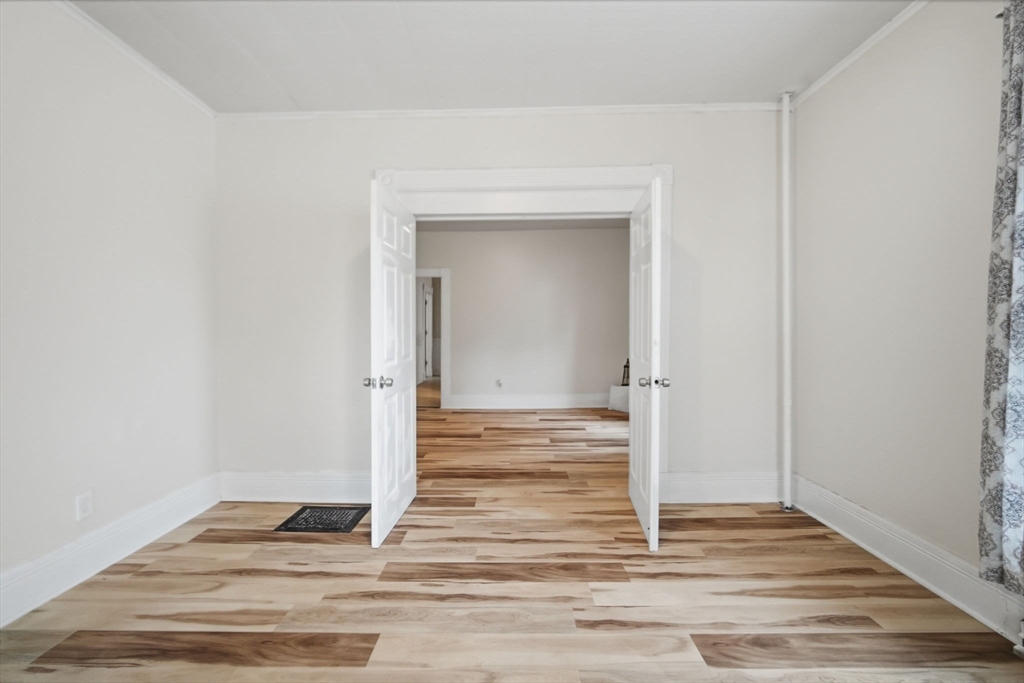 26 Hebron Street Springfield, MA 01107 - Photo 7 of 26 Gallery Image 7