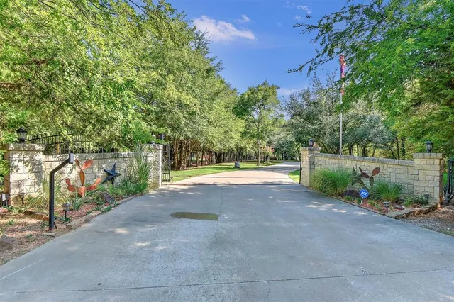 $1,450,000 | 297 Cemetery Road, Pottsboro, TX 75076