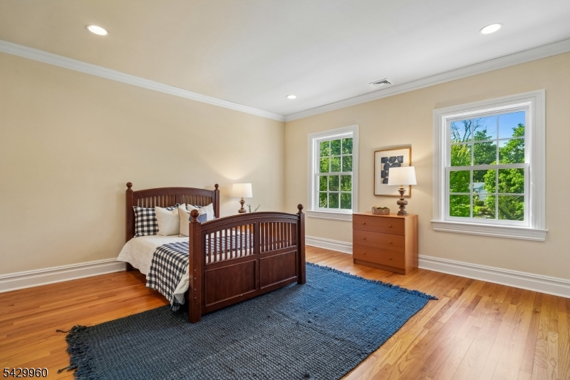 6 Grosvenor Road Short Hills, NJ 07078 - Photo 31 of 50