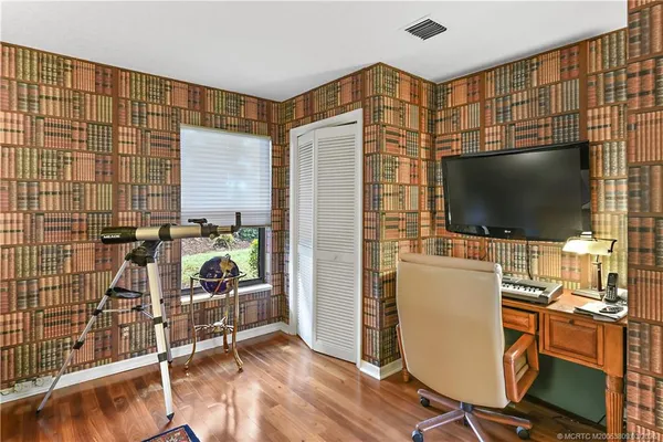 $499,900 | 4173 Southwest Gleneagle Circle, Palm City, FL 34990