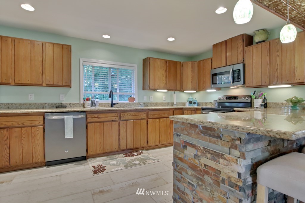1655 Ryan Road Buckley, WA 98321 - Photo 8 of 37