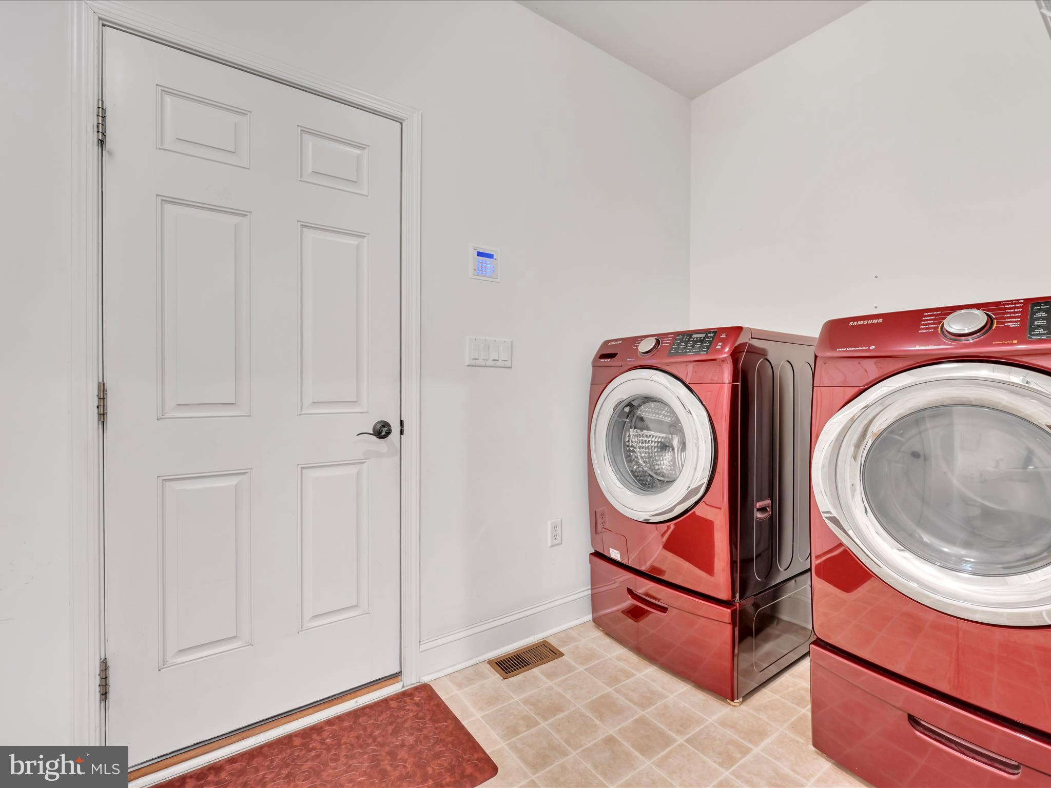 1120 Suedberg Road Pine Grove, PA 17963 - Photo 11 of 75 Laundry