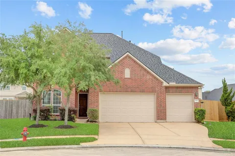 $380,000 | 2868 Suncreek Lane, Dickinson, TX 77539