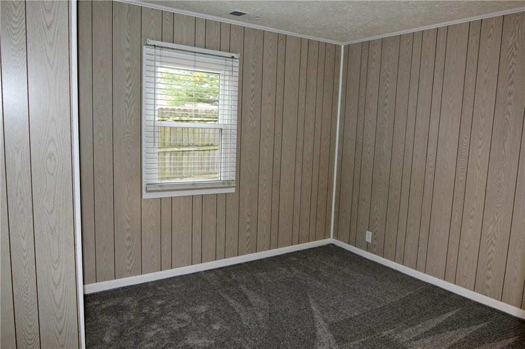 1473 Lochry Road Franklin, IN 46131 - Photo 11 of 15 Gallery Image 11