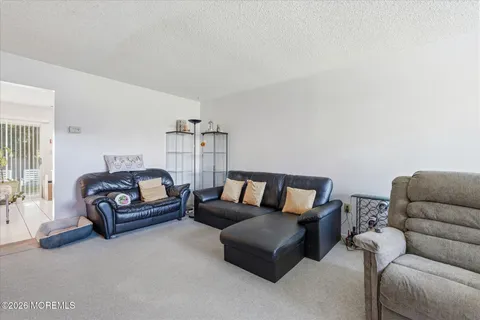 $399,900 | 8 Stuart Drive, Unit 4, Freehold, NJ 07728