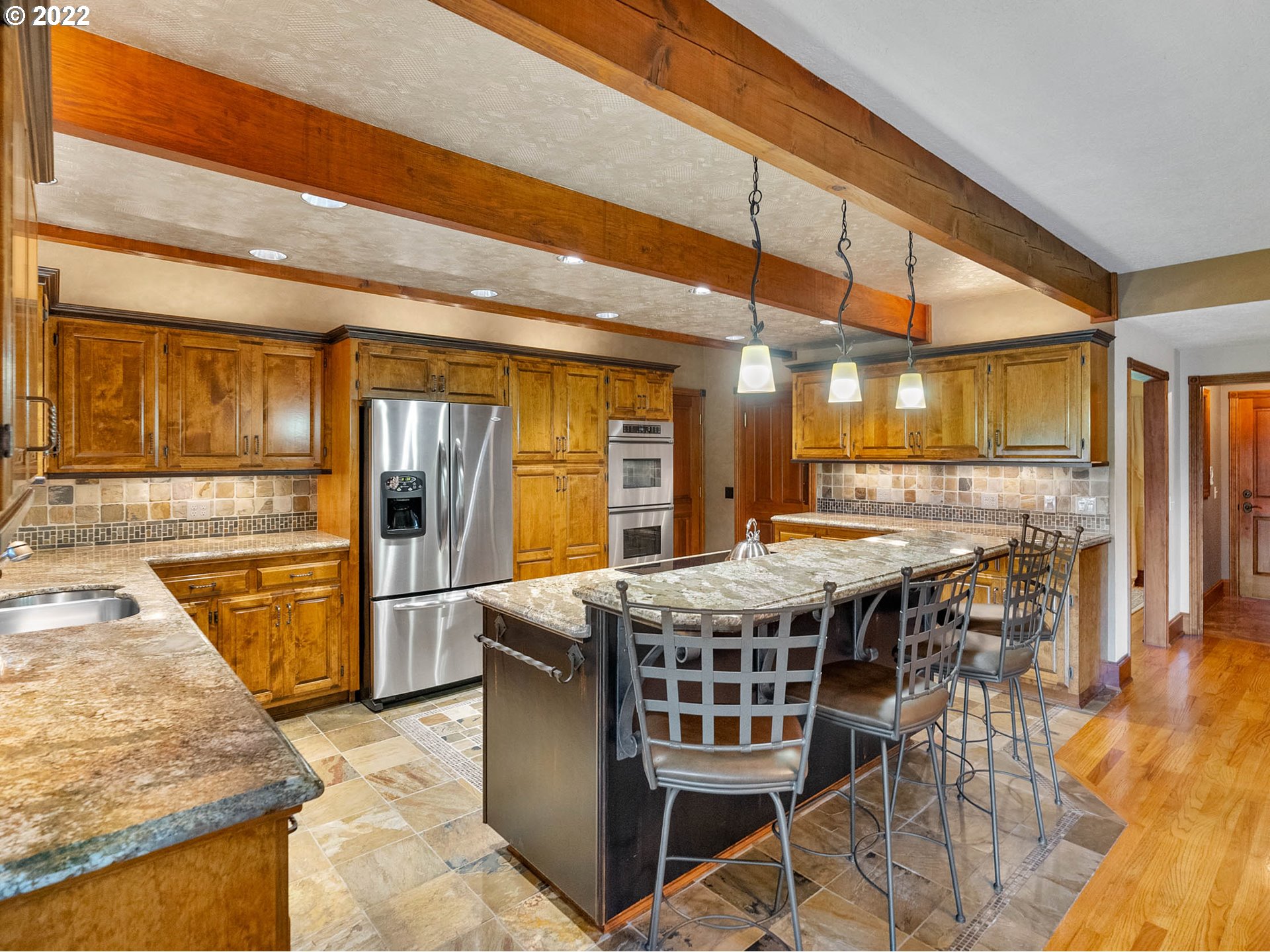 9985 Northwest Kaiser Road Portland, OR 97231 - Photo 4 of 32 Kitchen