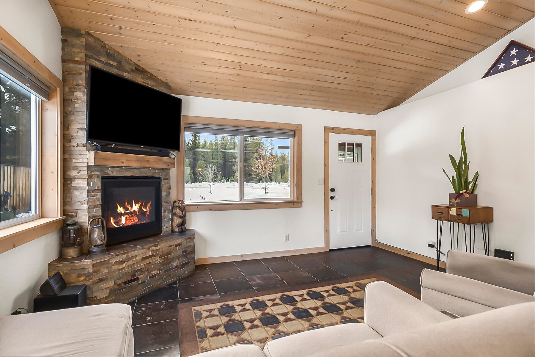 17246 Tholstrup Road Bend, OR 97707 - Photo 11 of 55 Custom stone fireplace