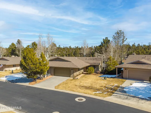 $685,000 | 6130 East Laurel Loop, Flagstaff, AZ 86004