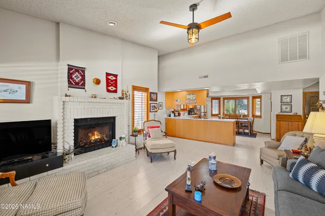 $685,000 | 6130 East Laurel Loop, Flagstaff, AZ 86004