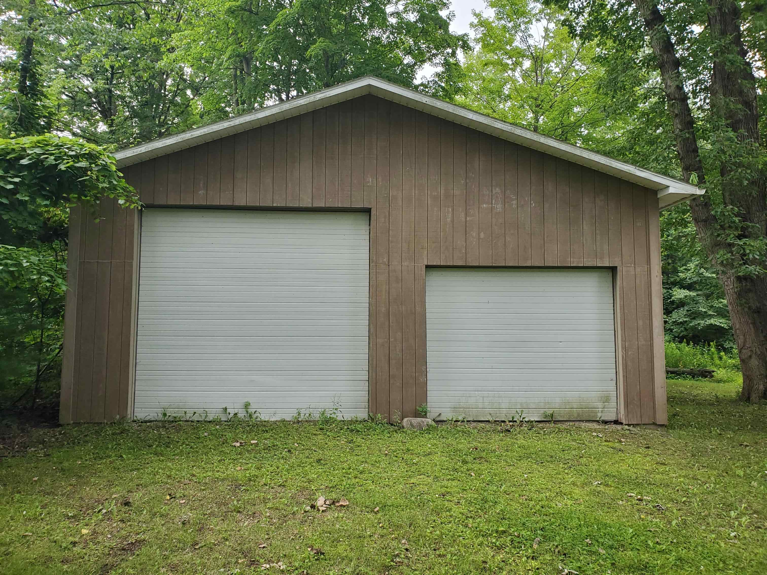 3887 Calhoun Road Beaverton, MI 48612 - Photo 3 of 36
