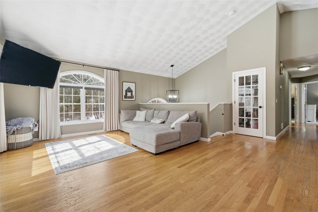 98 Cedar Grove Drive Exeter, RI 02822 - Photo 6 of 48