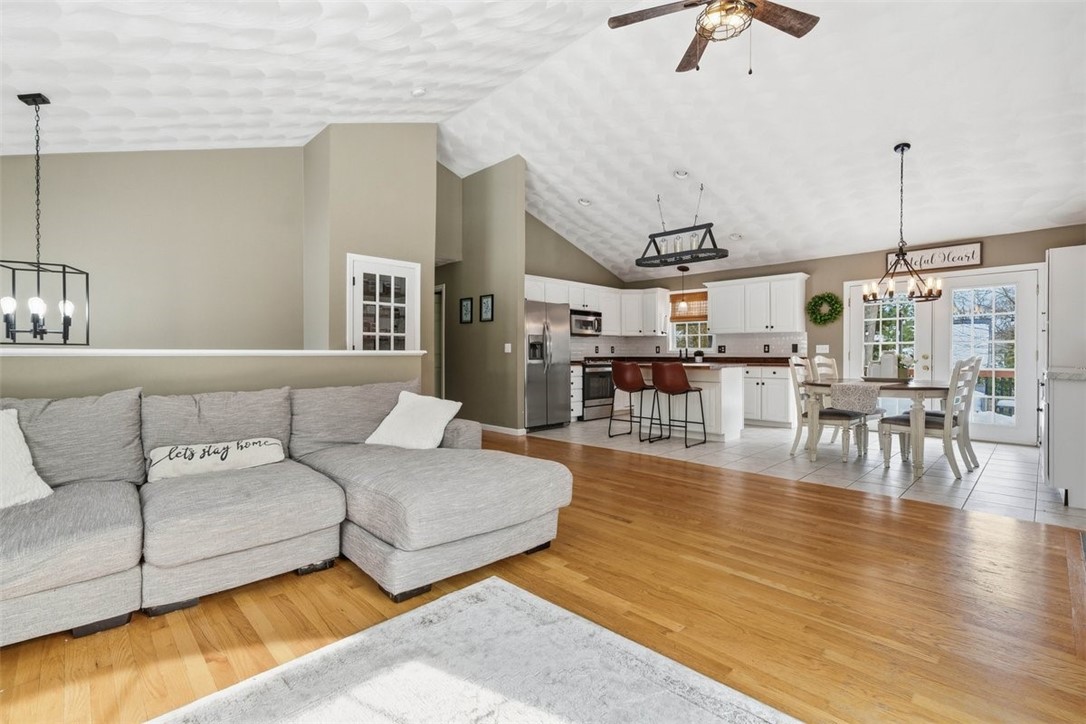 98 Cedar Grove Drive Exeter, RI 02822 - Photo 7 of 48