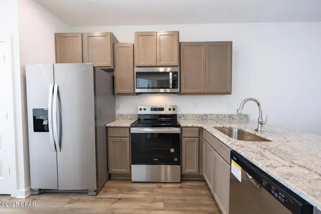 $1,750 | 5860 Tyndall Parkway, Panama City, FL 32404