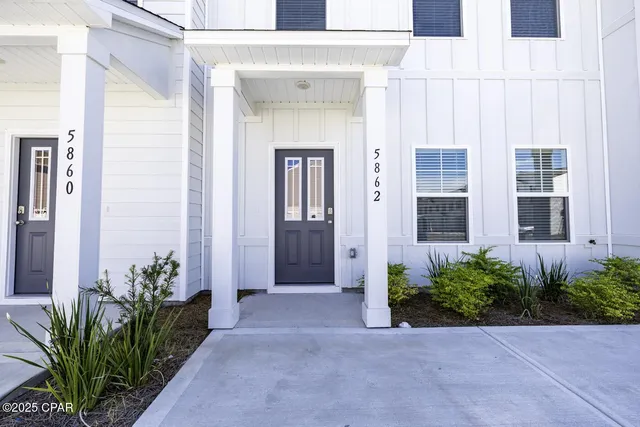 $1,750 | 5860 Tyndall Parkway, Panama City, FL 32404