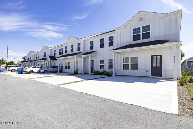 $1,750 | 5860 Tyndall Parkway, Panama City, FL 32404