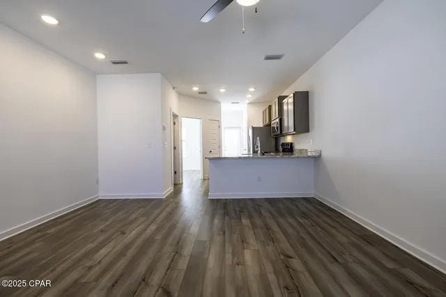 $1,750 | 5860 Tyndall Parkway, Panama City, FL 32404