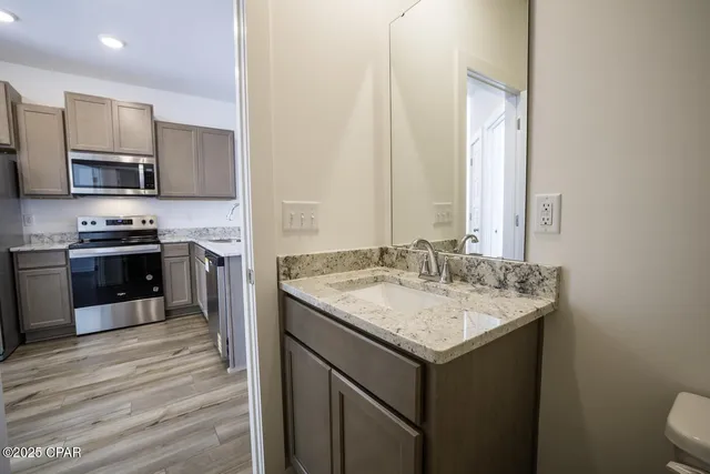 $1,750 | 5860 Tyndall Parkway, Panama City, FL 32404