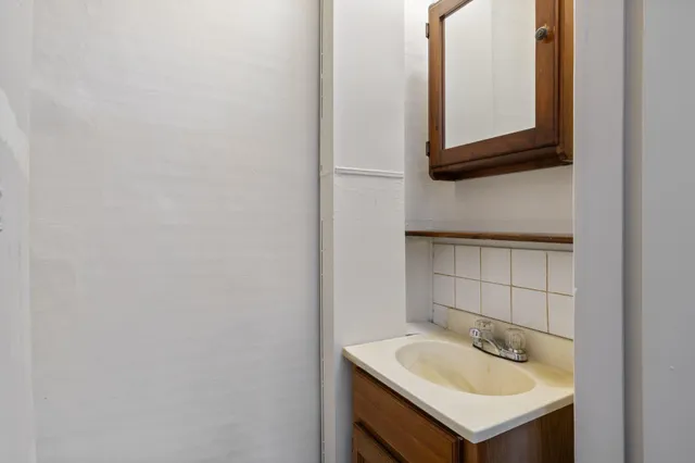 $440,000 | 10 Chance Pond Road, Franklin, NH 03235