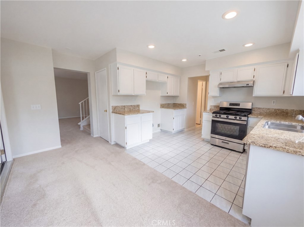 2565 West Fairview Drive Rialto, CA 92377 - Photo 9 of 22