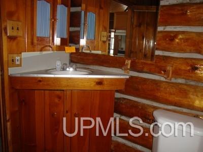 N7753 Ridge Road Munising, MI 49862 - Photo 7 of 15 Gallery Image 7