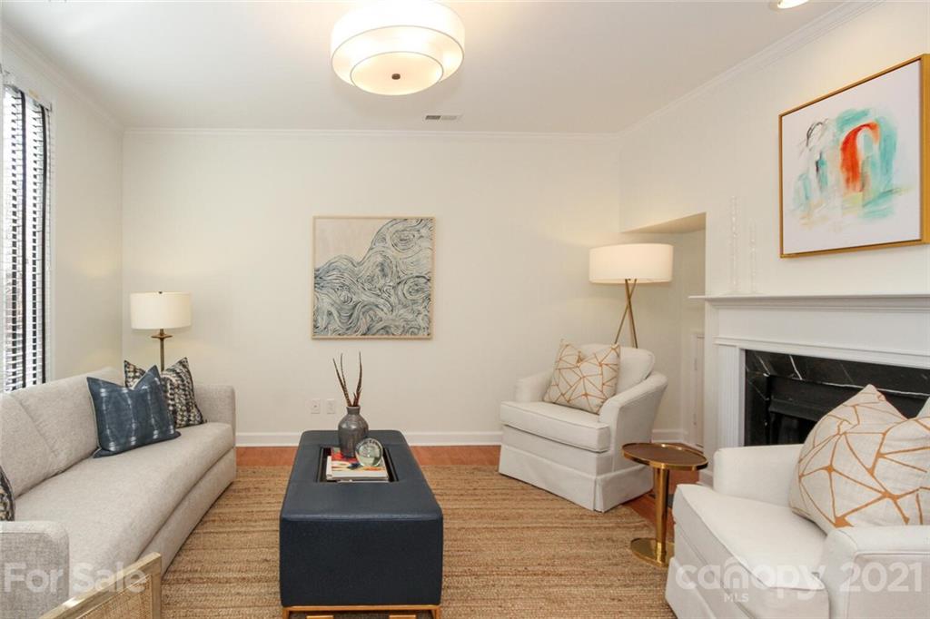 416 Queens Road, Unit 18 Charlotte, NC 28207 - Photo 6 of 35 Gallery Image 6