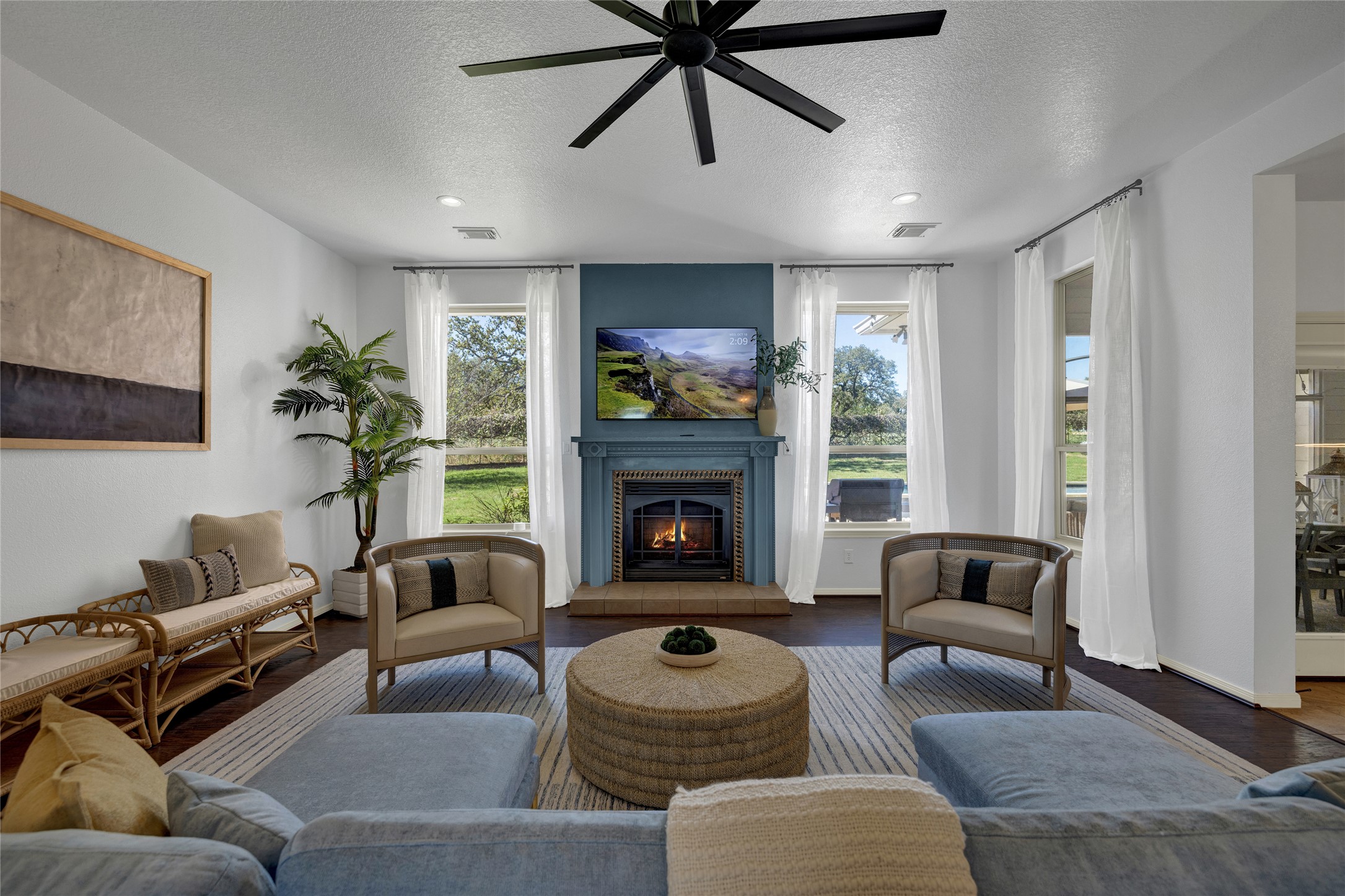 Sun-drenched living spaces that invite you to stay a while.