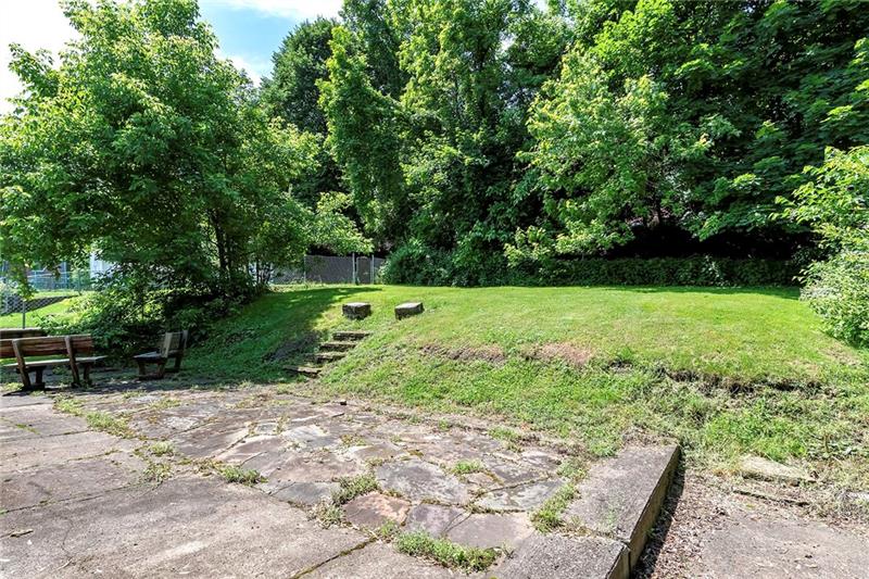 408 East Garden Road Pittsburgh, PA 15227 - Photo 14 of 16 Gallery Image 14