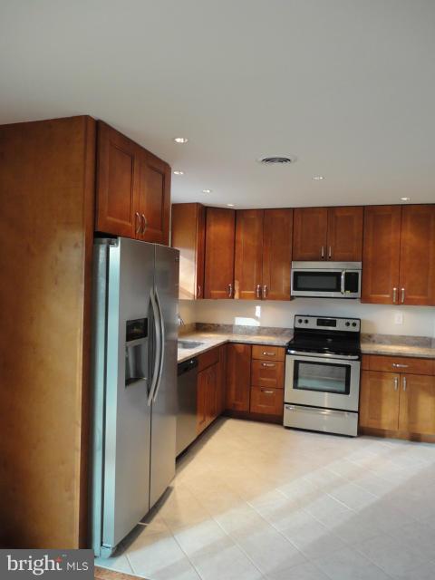 5603 Keppler Road Temple Hills, MD 20748 - Photo 2 of 11 Kitchen