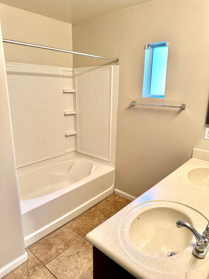 1920 East Bell Road, Unit 1043 Phoenix, AZ 85022 - Photo 13 of 15 Photo #13