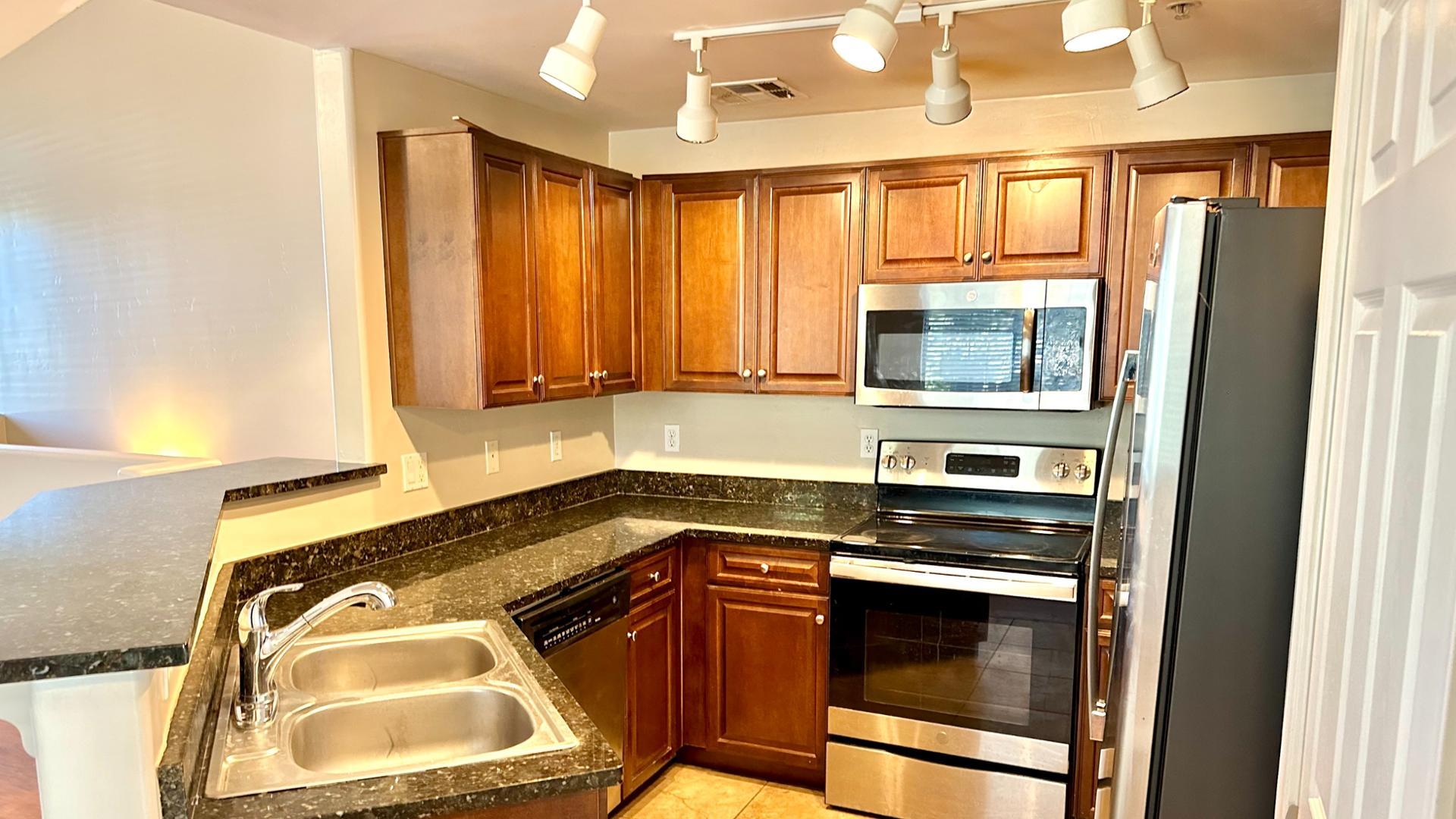 1920 East Bell Road, Unit 1043 Phoenix, AZ 85022 - Photo 2 of 15 Photo #2