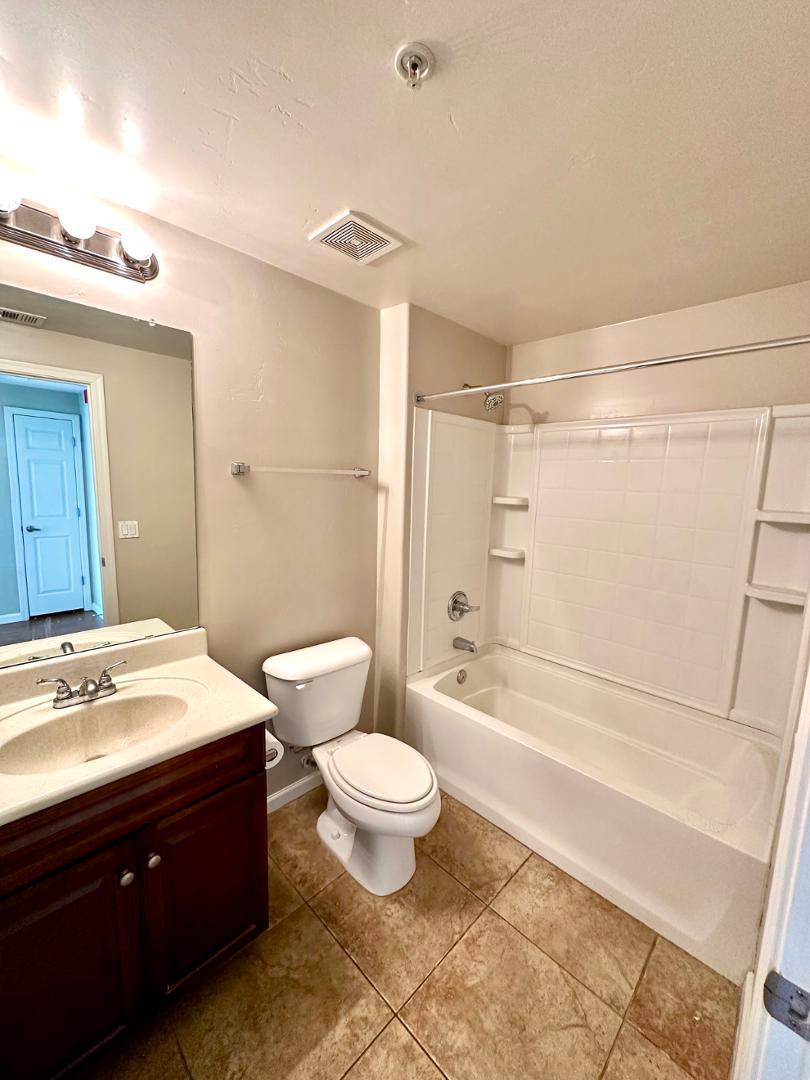 1920 East Bell Road, Unit 1043 Phoenix, AZ 85022 - Photo 4 of 15 Photo #4