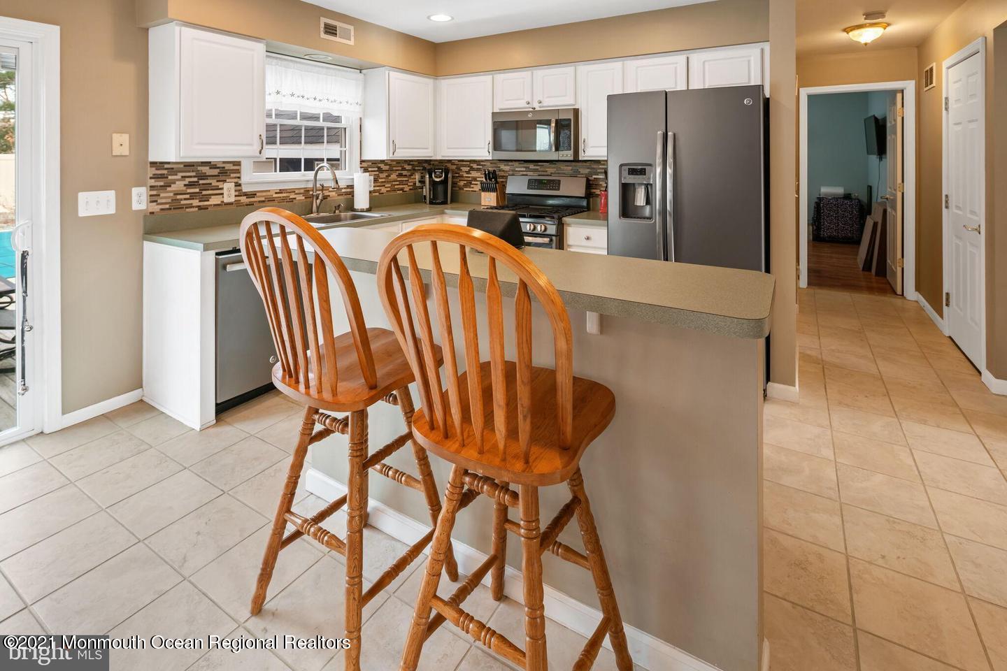 176 Dolphin Road Manahawkin, NJ 08050 - Photo 13 of 53 14