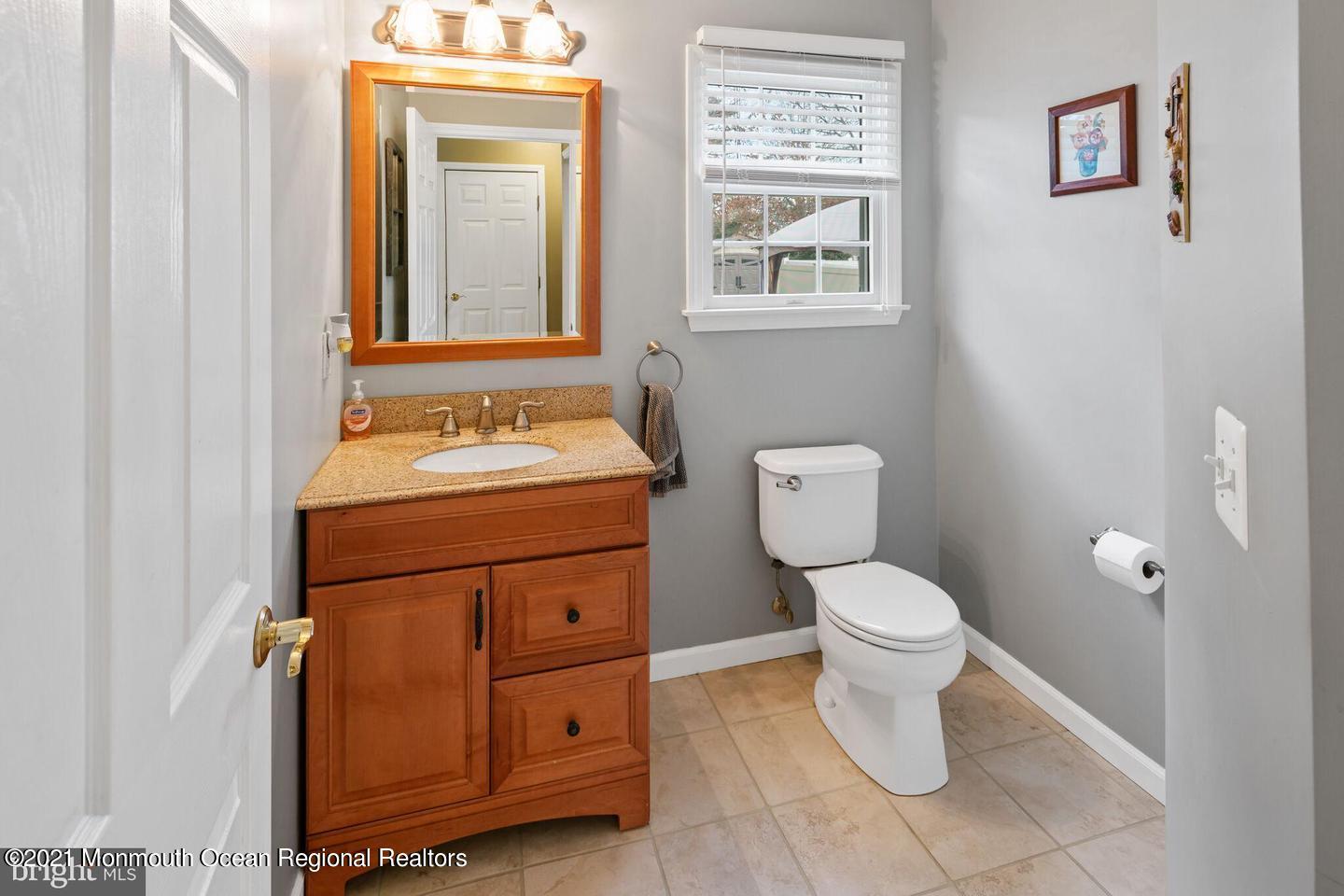 176 Dolphin Road Manahawkin, NJ 08050 - Photo 18 of 53 19