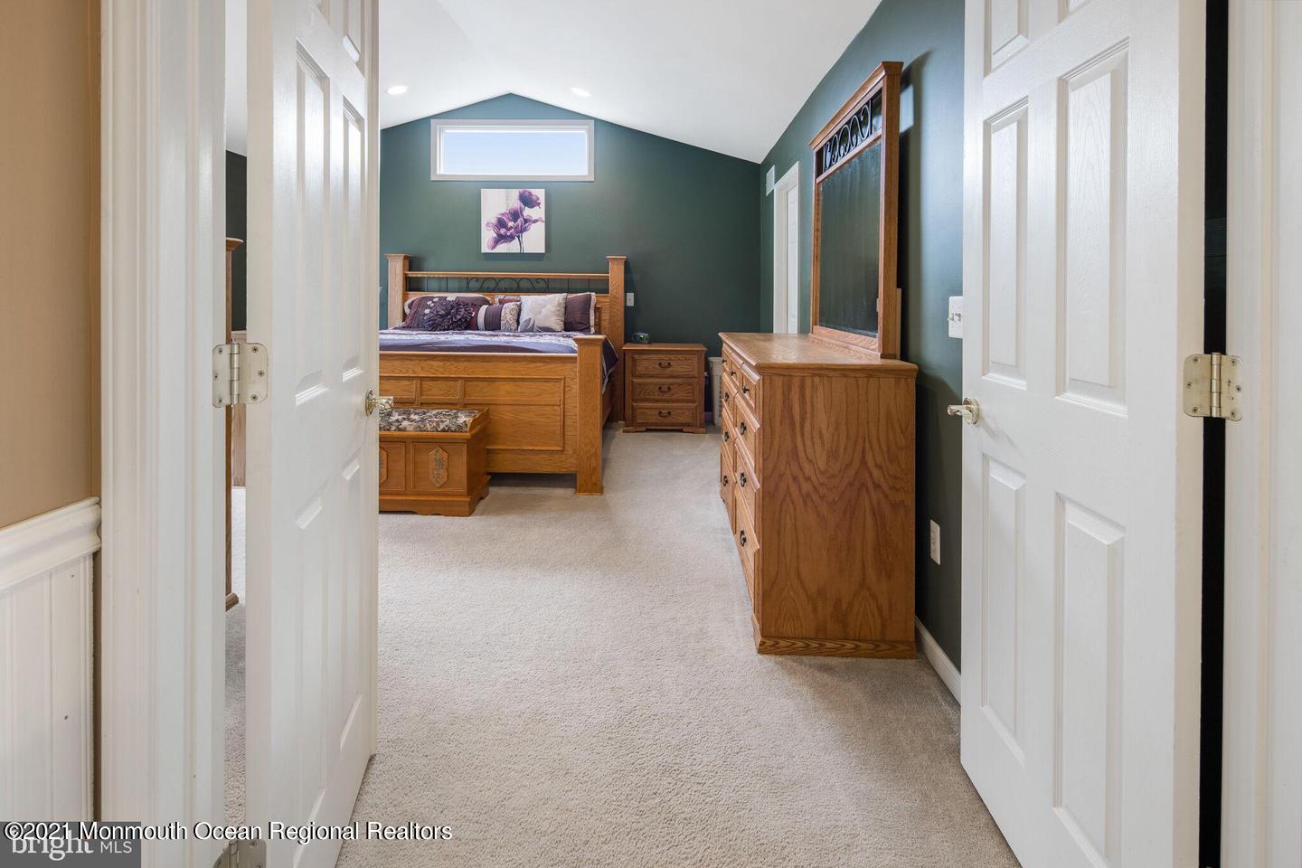 176 Dolphin Road Manahawkin, NJ 08050 - Photo 28 of 53 29