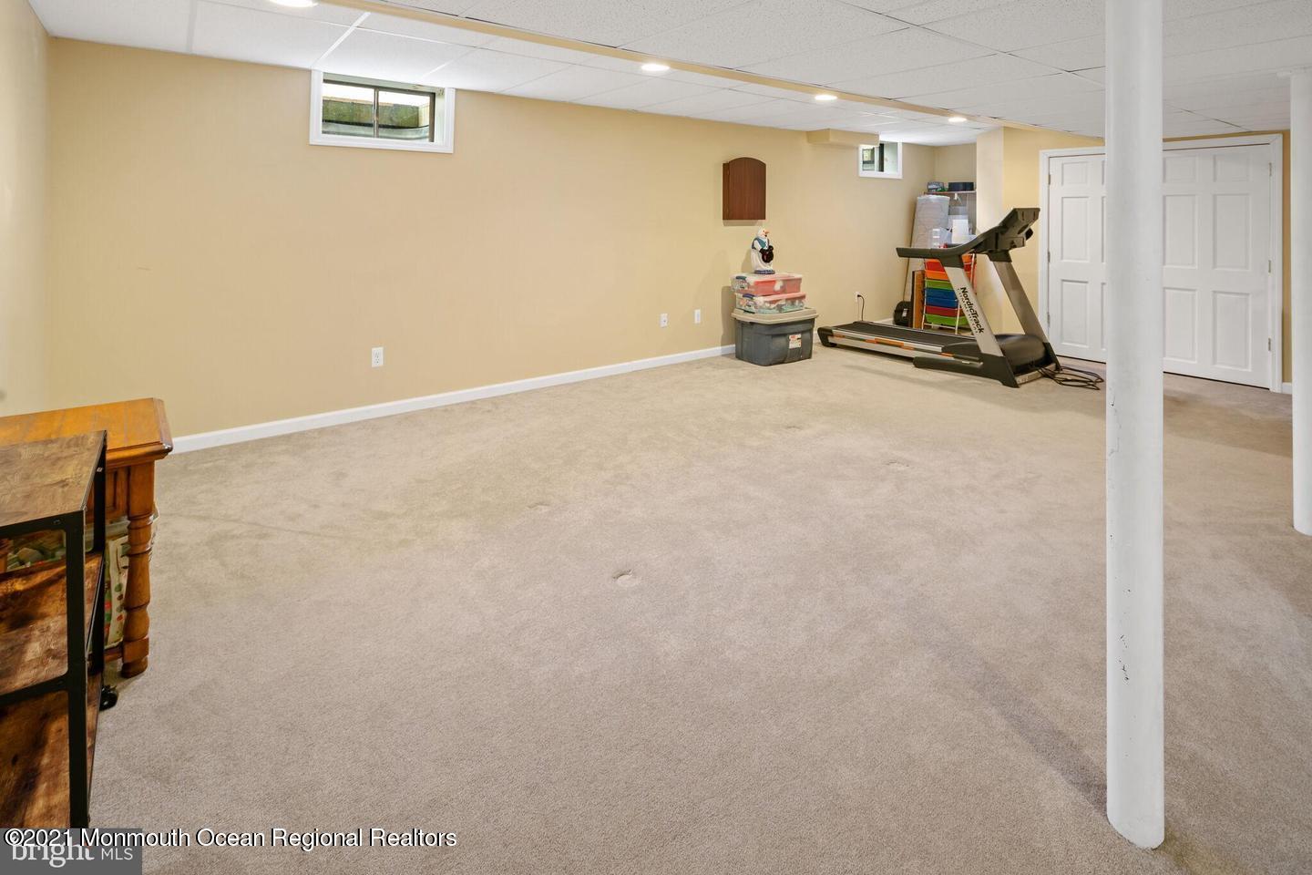 176 Dolphin Road Manahawkin, NJ 08050 - Photo 42 of 53 43