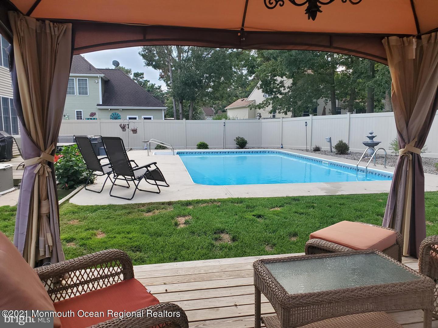 176 Dolphin Road Manahawkin, NJ 08050 - Photo 49 of 53 50