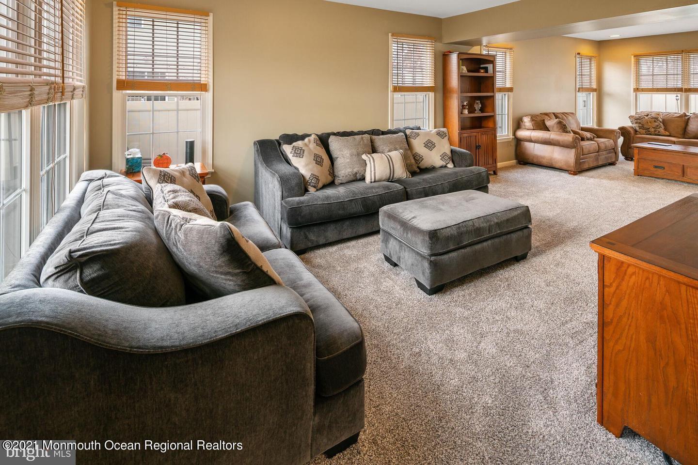 176 Dolphin Road Manahawkin, NJ 08050 - Photo 7 of 53 8
