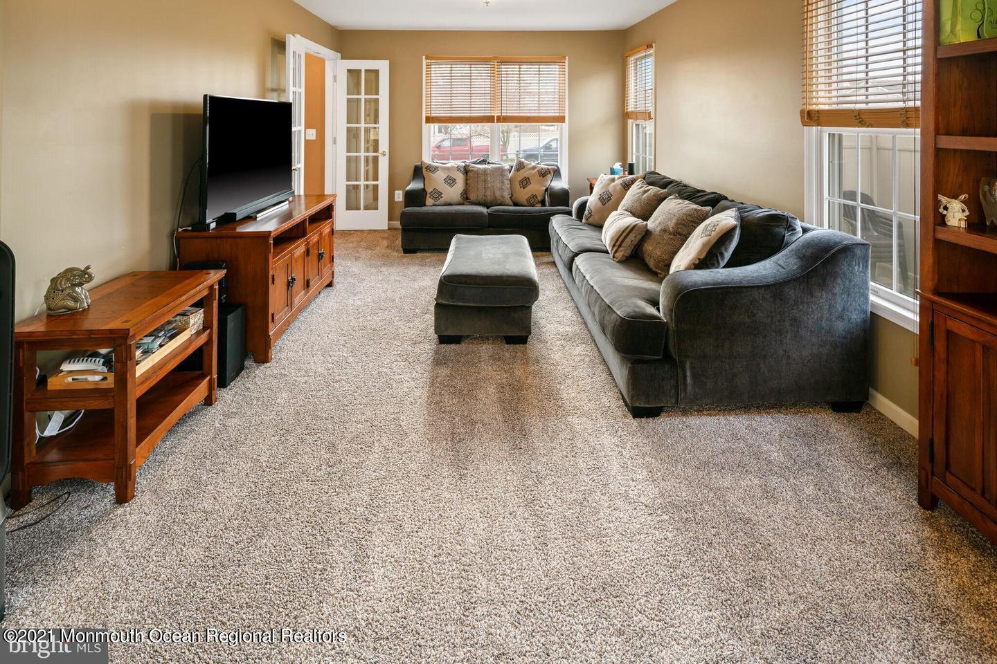 176 Dolphin Road Manahawkin, NJ 08050 - Photo 8 of 53 9