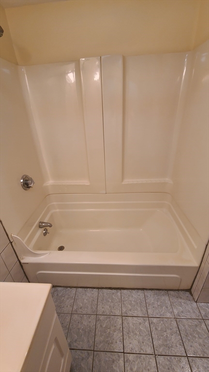 414 Hanover Street, Unit 5 Boston, MA 02113 - Photo 20 of 21