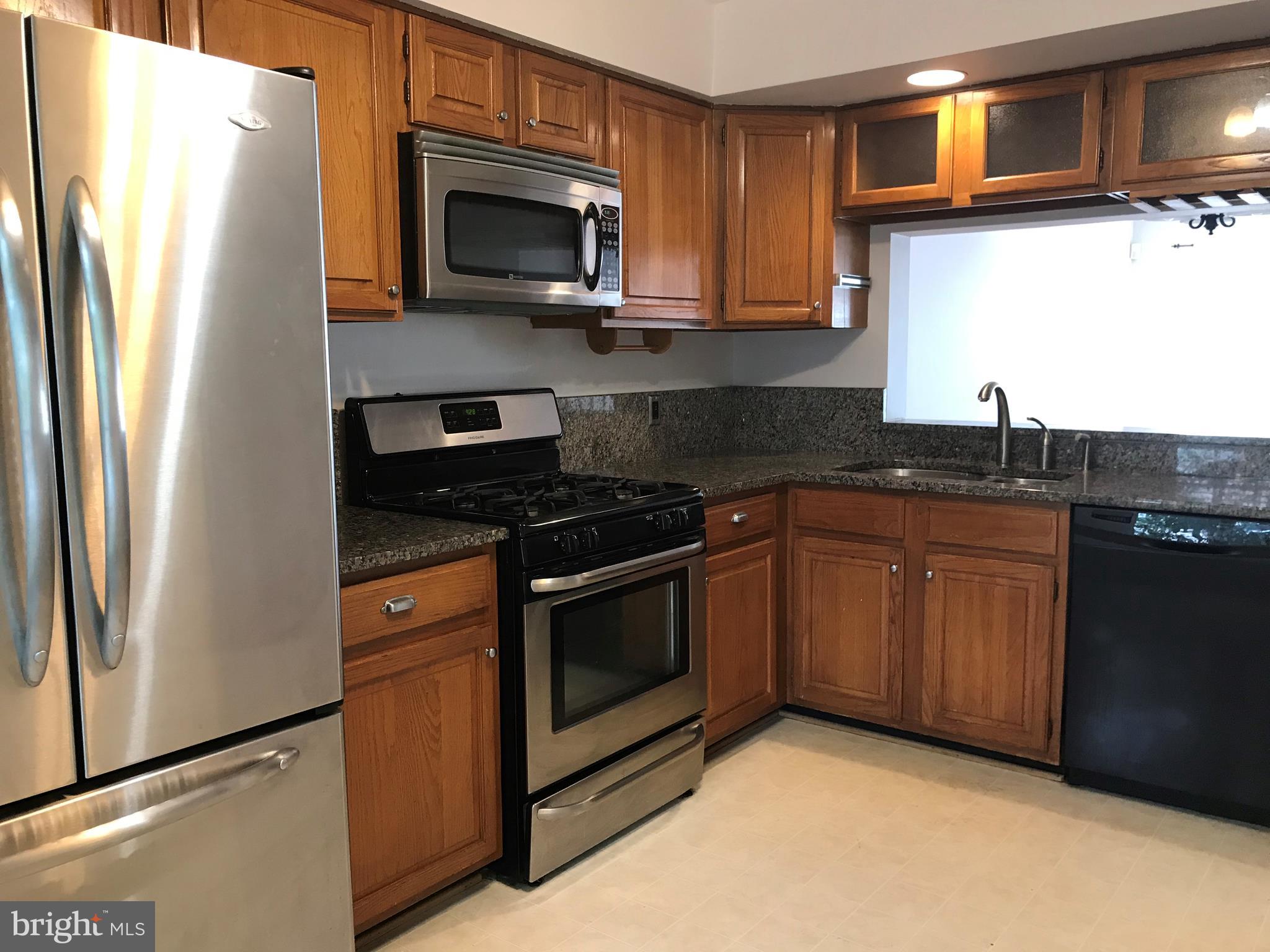 6589 Cypress Point Road Alexandria, VA 22312 - Photo 16 of 52